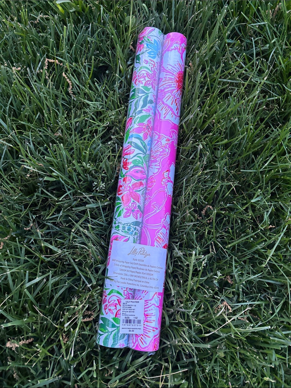 NWT Lilly Pulitzer Wrapping Paper Set in Glowing Gardens